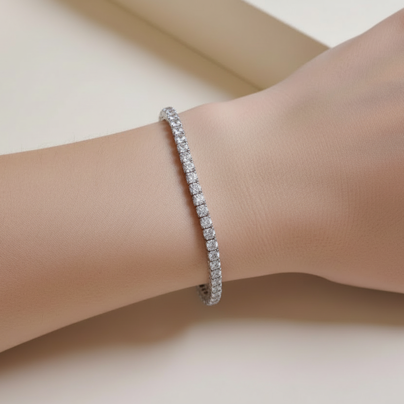 Glow to Dazzle — Round Cut Tennis Bracelet